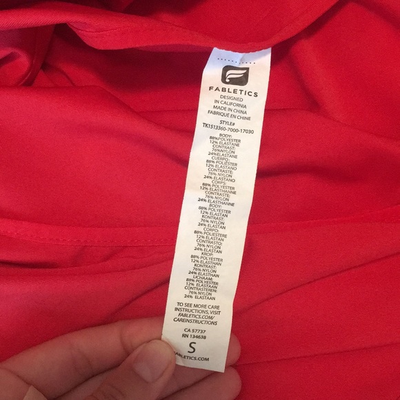 Fabletics tank - Picture 3 of 3